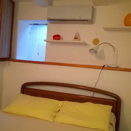 Casa Sandra Апартаменты Кастильончелло